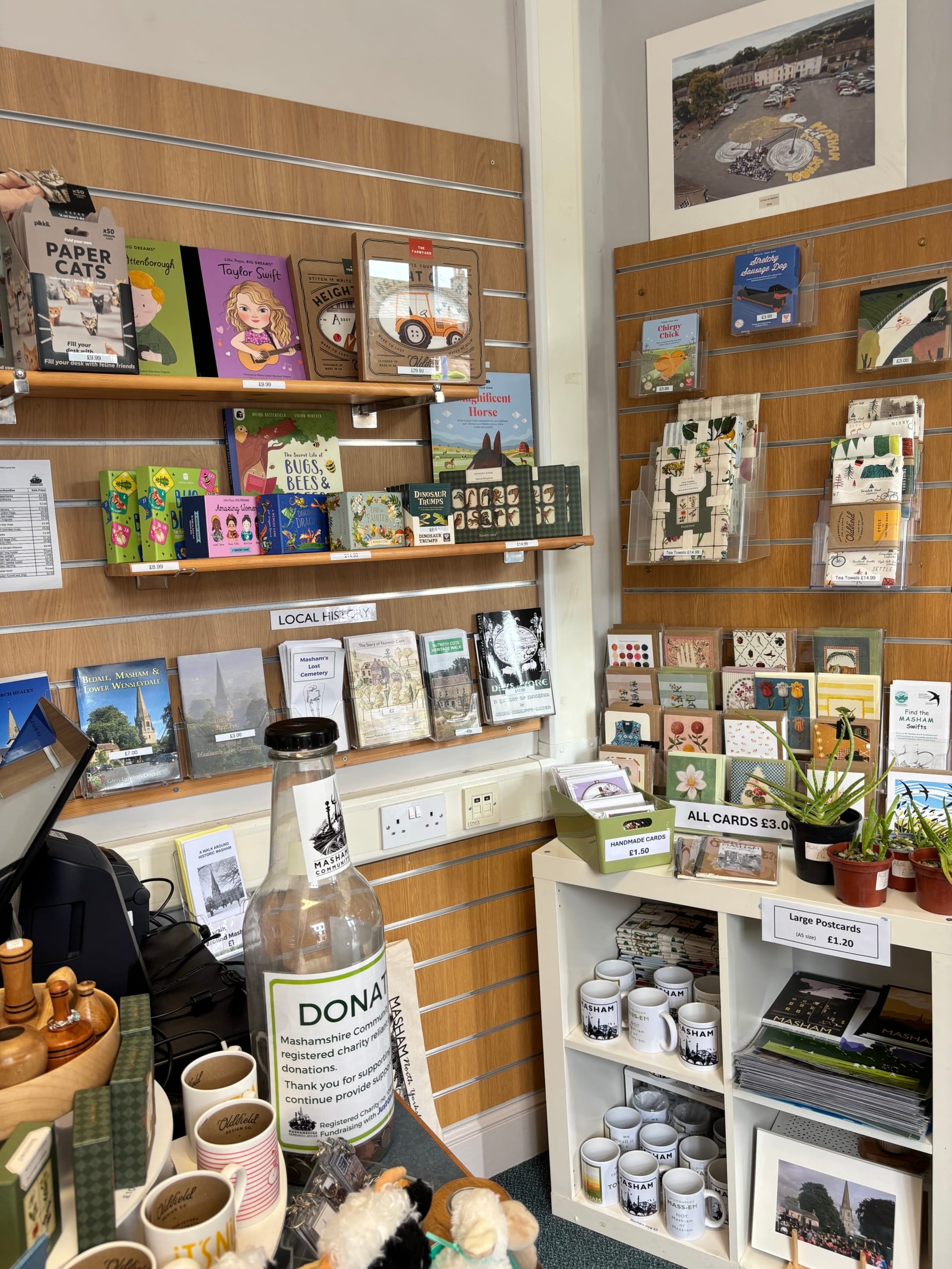 Merchandise and gifts in Masham