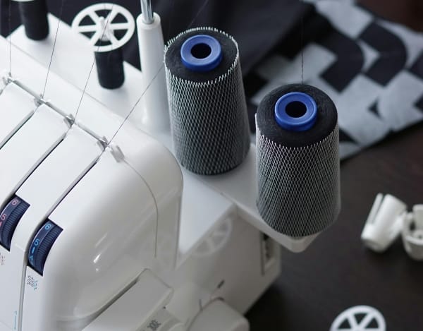 From Threads to Sweatshirts: Overlocker Workshop